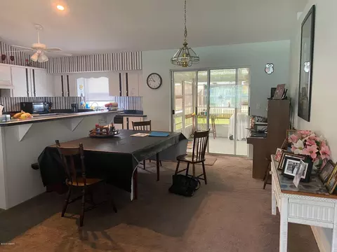 2128 Queen Palm Dr, Edgewater, FL 32141 photo 9