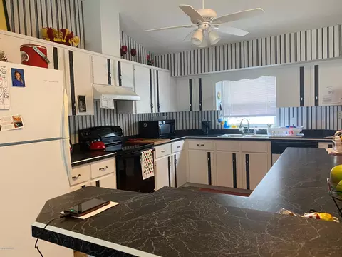 2128 Queen Palm Dr, Edgewater, FL 32141 photo 2