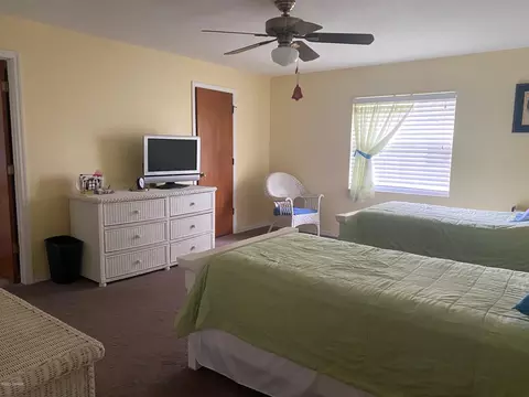2128 Queen Palm Dr, Edgewater, FL 32141 photo 4