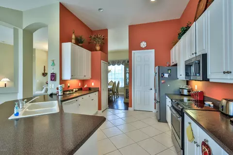 824 Westlake Dr, Ormond Beach, FL 32174 photo 12