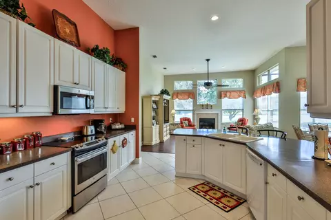 824 Westlake Dr, Ormond Beach, FL 32174 photo 13