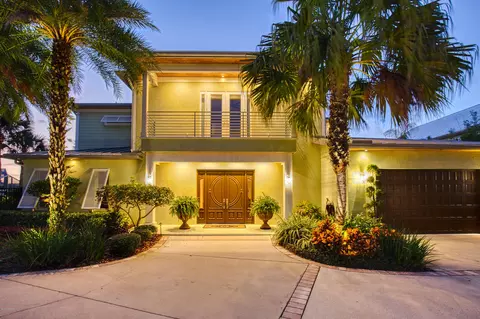 3100 John Anderson Dr, Ormond Beach, FL 32176 photo 2
