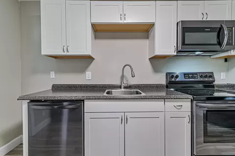 1827 Carolina Ave, Ormond Beach, FL 32174 photo 9