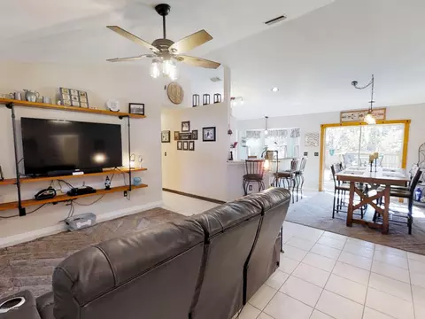 1624 Orange Tree Dr, Edgewater, FL 32132 photo 2
