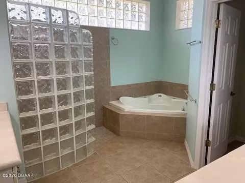 3933 Acoma Dr, Ormond Beach, FL 32174 photo 10