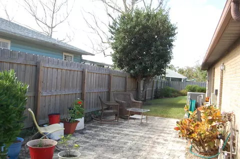 3228 Queen Palm Dr, Edgewater, FL 32141 photo 4