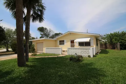17 Plaza Dr, Ormond Beach, FL 32176 photo 1