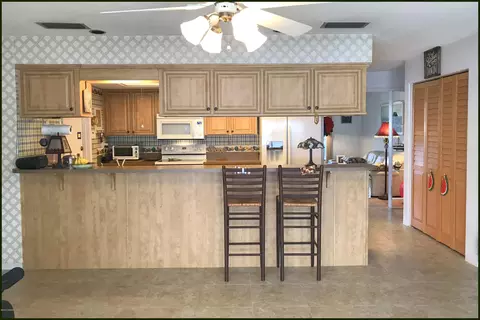 48 Longfellow Cir, Ormond Beach, FL 32176 photo 3
