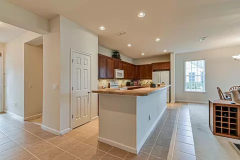9 Dormer Dr, Ormond Beach, FL 32174 photo 6