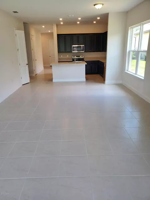 3250 Bailey Ann Dr, Ormond Beach, FL 32174 photo 2