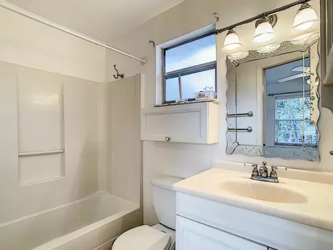 124 Magnolia Ave, Edgewater, FL 32132 photo 25