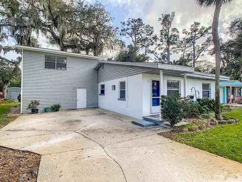 124 Magnolia Ave, Edgewater, FL 32132 photo 3