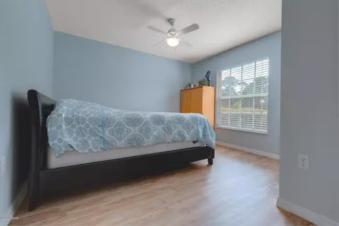 201 2 Oaks Dr, Edgewater, FL 32141 photo 5