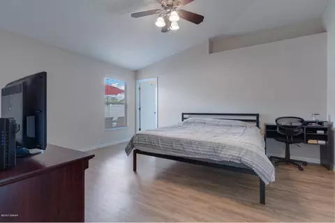 201 2 Oaks Dr, Edgewater, FL 32141 photo 13