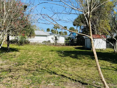795 Alcazar Ave, Ormond Beach, FL 32174 photo 8
