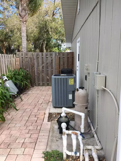 2912 Pine Tree Dr, Edgewater, FL 32141 photo 23