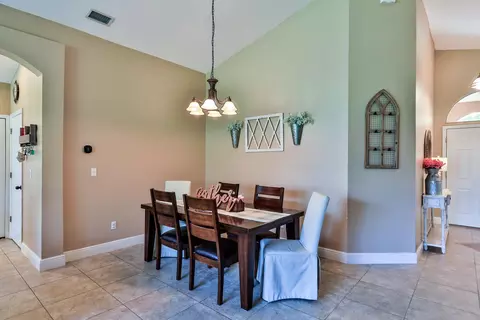 917 Brookridge Ln, Ormond Beach, FL 32174 photo 4