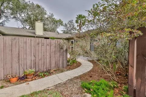 27 Birchwood Trl, Ormond Beach, FL 32174 photo 10