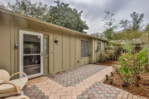 27 Birchwood Trl, Ormond Beach, FL 32174 photo 9