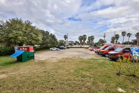 27 Enterprise Dr, Bunnell, FL 32110 photo 4
