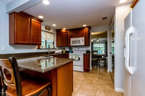 134 Pine Cone Trl, Ormond Beach, FL 32174 photo 3
