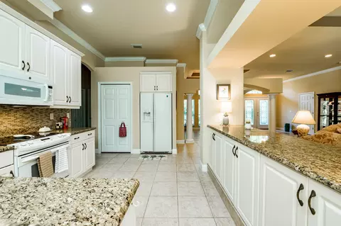 1132 Killarney Dr, Ormond Beach, FL 32174 photo 12