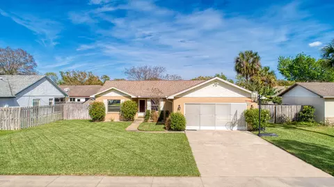 3 Aaron Cir, Ormond Beach, FL 32174 photo 1