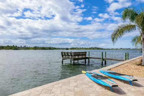 2412 John Anderson Dr, Ormond Beach, FL 32176 photo 3