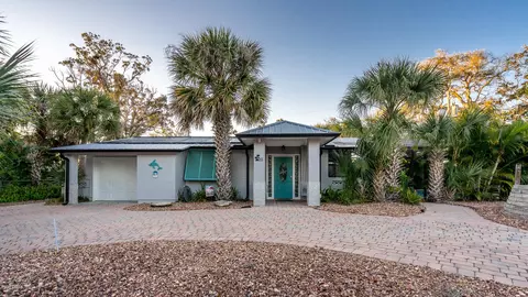 63 Seaside Dr, Ormond Beach, FL 32176 photo 1