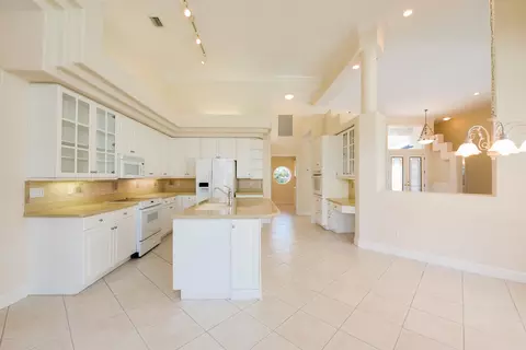1049 Hampstead Ln, Ormond Beach, FL 32174 photo 16