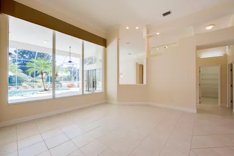 1049 Hampstead Ln, Ormond Beach, FL 32174 photo 6