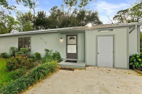 2714 Silver Palm Dr, Edgewater, FL 32141 photo 3