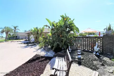 110 Sand Dunes Dr, Ormond Beach, FL 32176 photo 12