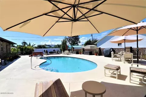 110 Sand Dunes Dr, Ormond Beach, FL 32176 photo 2