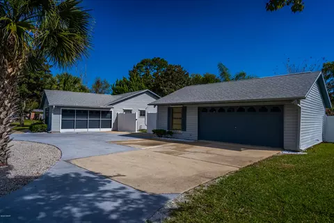 3205 Queen Palm Dr, Edgewater, FL 32141 photo 5