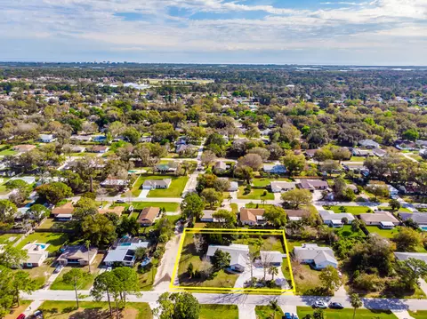 3205 Queen Palm Dr, Edgewater, FL 32141 photo 4