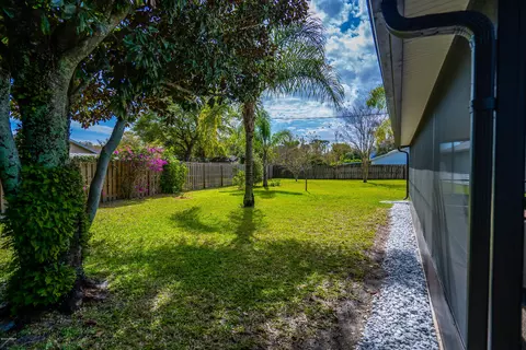 3205 Queen Palm Dr, Edgewater, FL 32141 photo 12