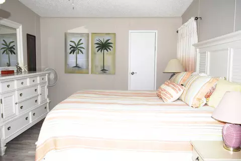 609 Charter Ln, Edgewater, FL 32141 photo 19