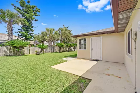 27 Seabridge Dr, Ormond Beach, FL 32176 photo 4