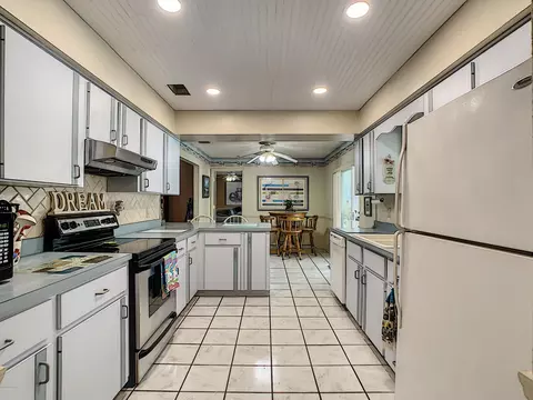 3104 Willow Oak Dr, Edgewater, FL 32141 photo 8