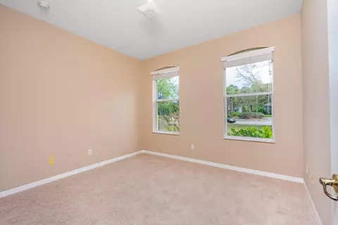 8 Old Creek Cir, Ormond Beach, FL 32174 photo 9