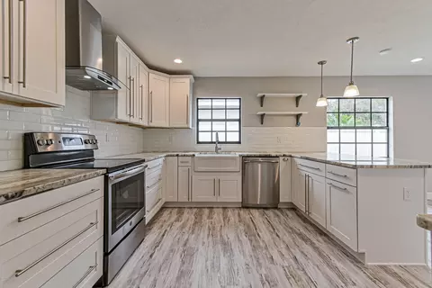 34 Sandra Dr, Ormond Beach, FL 32176 photo 5