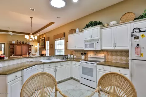 3103 Inishmore Dr, Ormond Beach, FL 32174 photo 6