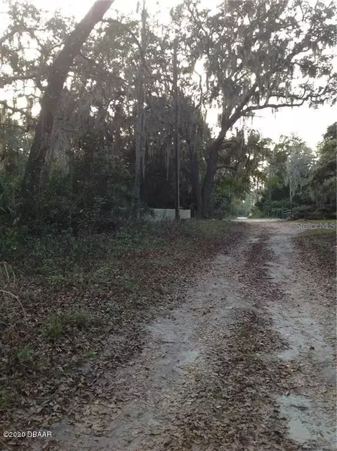 1869 Henderson Rd, Ormond Beach, FL 32174 photo 2
