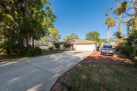2917 Tamarind Dr, Edgewater, FL 32141 photo 3