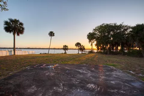 610 Riverside Dr, Ormond Beach, FL 32176 photo 20
