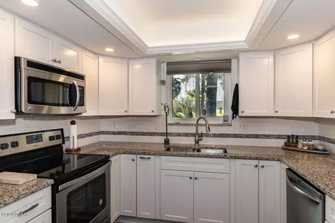 77 Sycamore Cir, Ormond Beach, FL 32174 photo 11