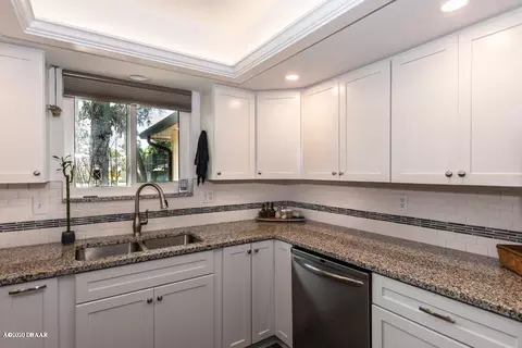 77 Sycamore Cir, Ormond Beach, FL 32174 photo 12