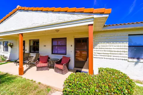 695 Flamingo Dr #B, Ormond Beach, FL 32176 photo 2