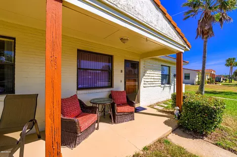 695 Flamingo Dr #B, Ormond Beach, FL 32176 photo 3